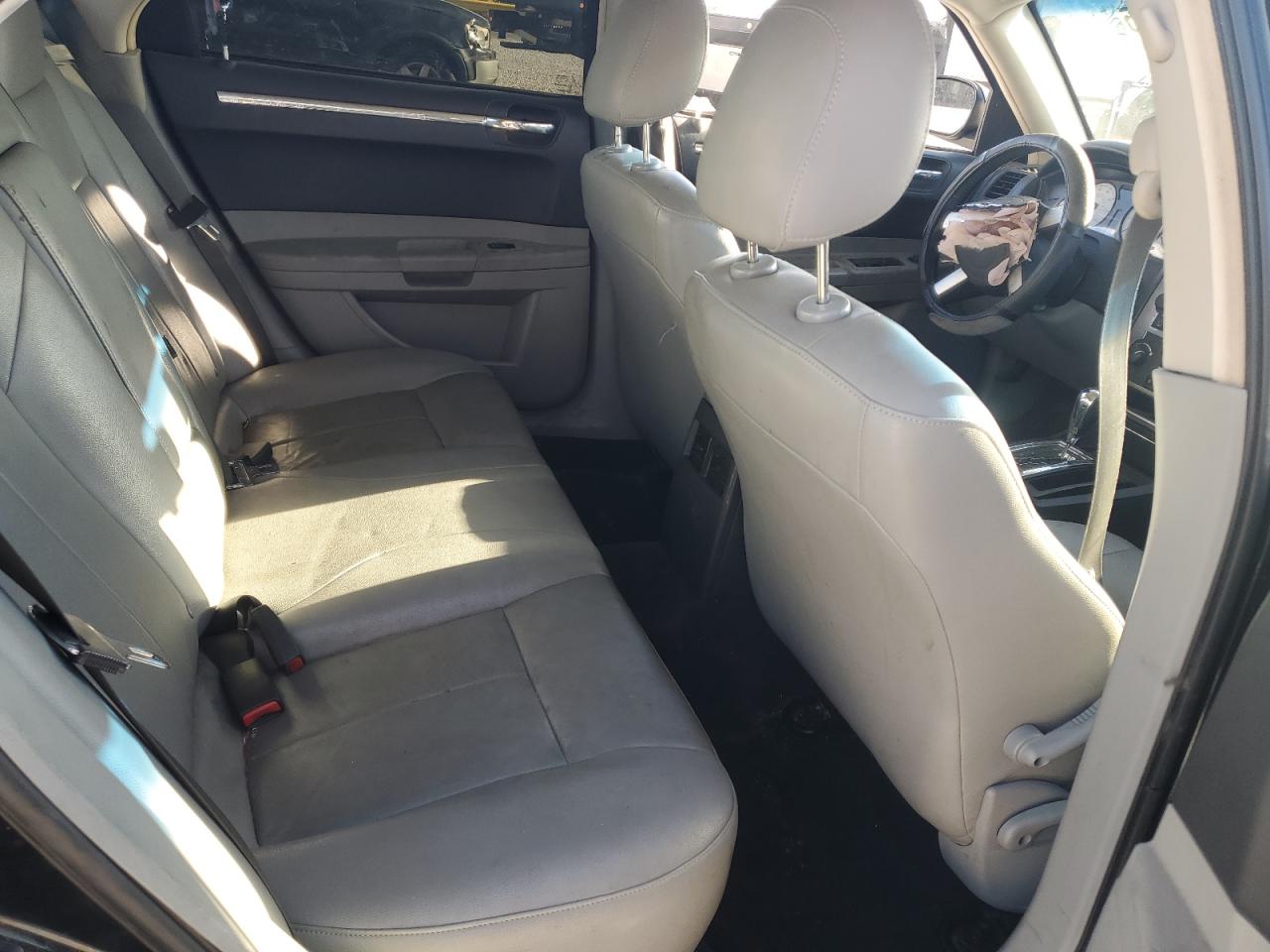 2006 Chrysler 300 Touring VIN: 2C3KA53G66H405560 Lot: 85936275