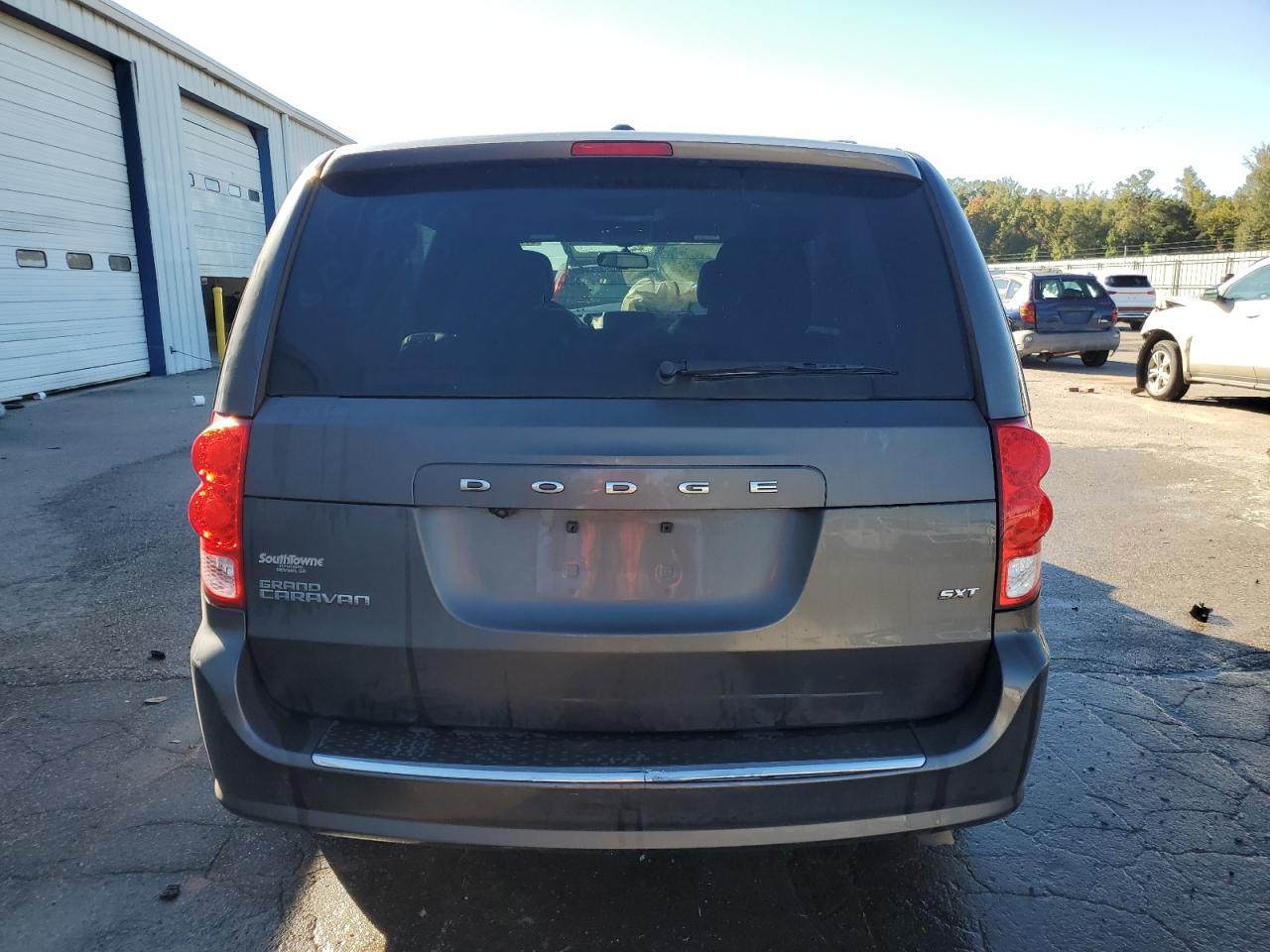 2017 Dodge Grand Caravan Sxt VIN: 2C4RDGCG5HR646150 Lot: 87048545