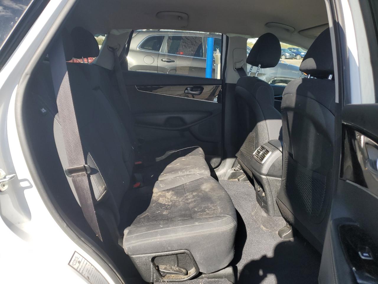 2020 Kia Sorento S VIN: 5XYPG4A59LG633817 Lot: 82240775