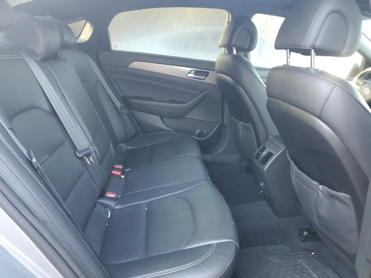 2015 Hyundai Sonata Sport VIN: 5NPE34AB5FH105097 Lot: 85582455