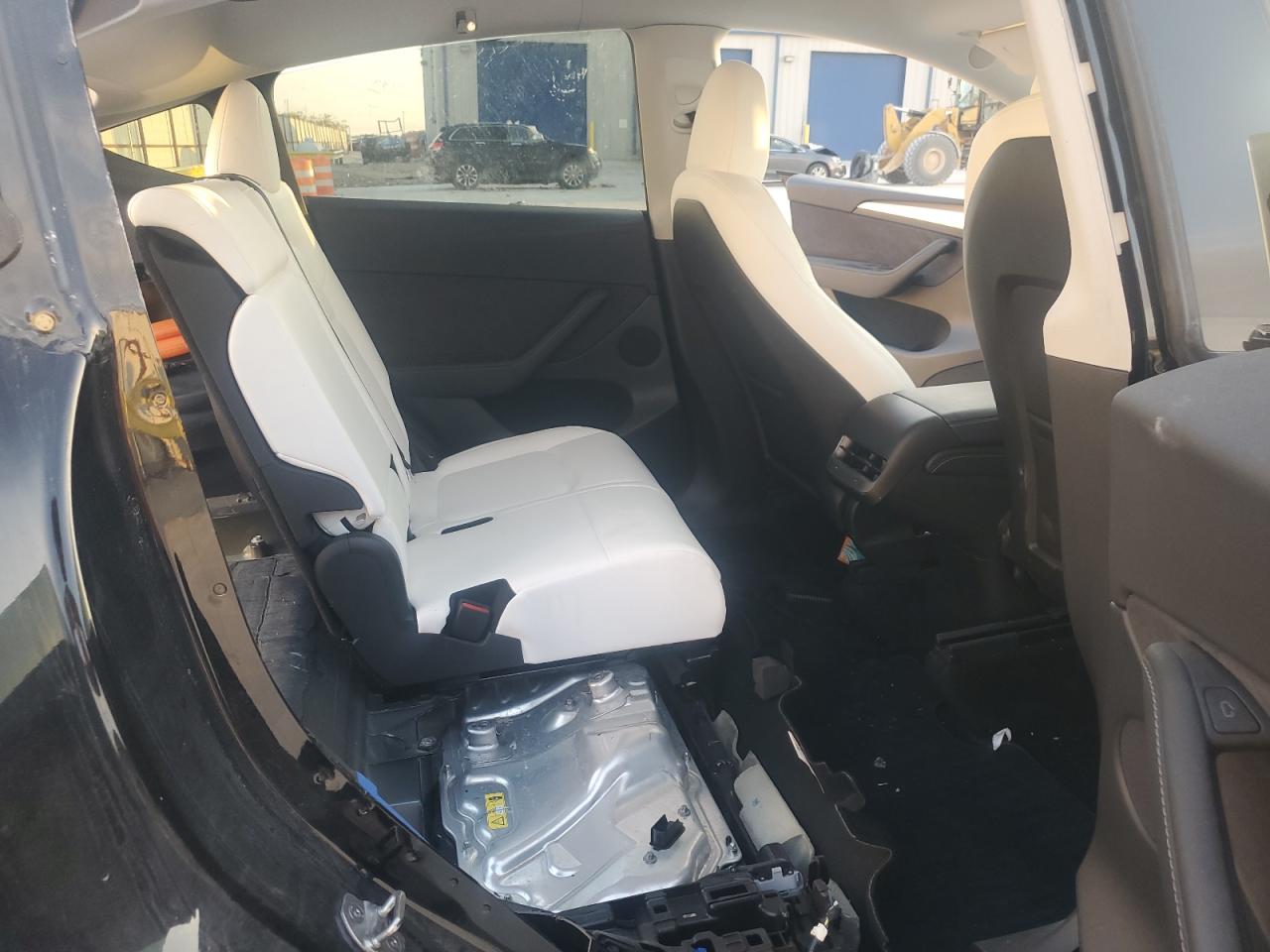 2024 Tesla Model Y VIN: 7SAYGAEE4RF080459 Lot: 87234845