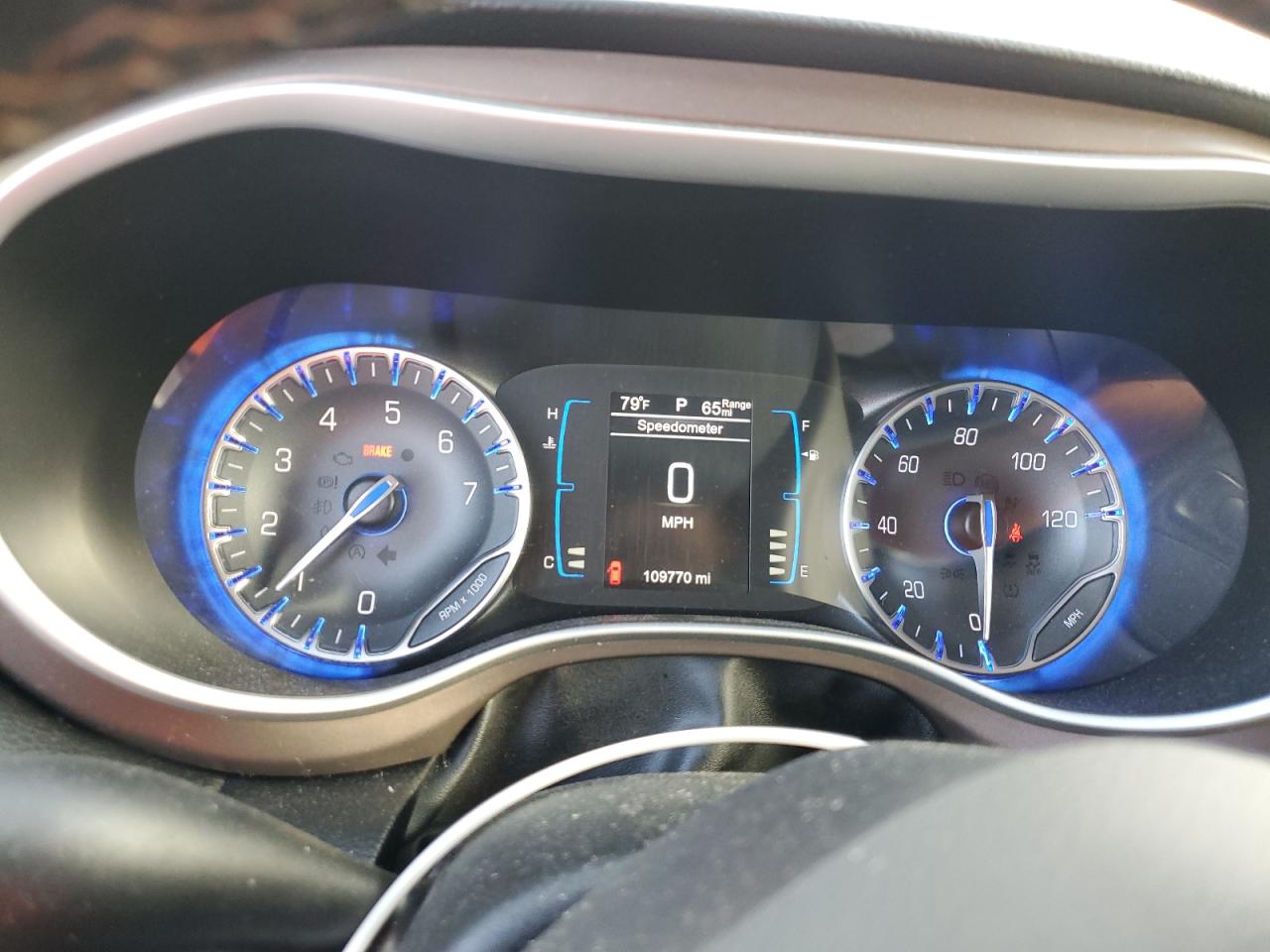 2017 Chrysler Pacifica Touring L VIN: 2C4RC1BG2HR609364 Lot: 82614825