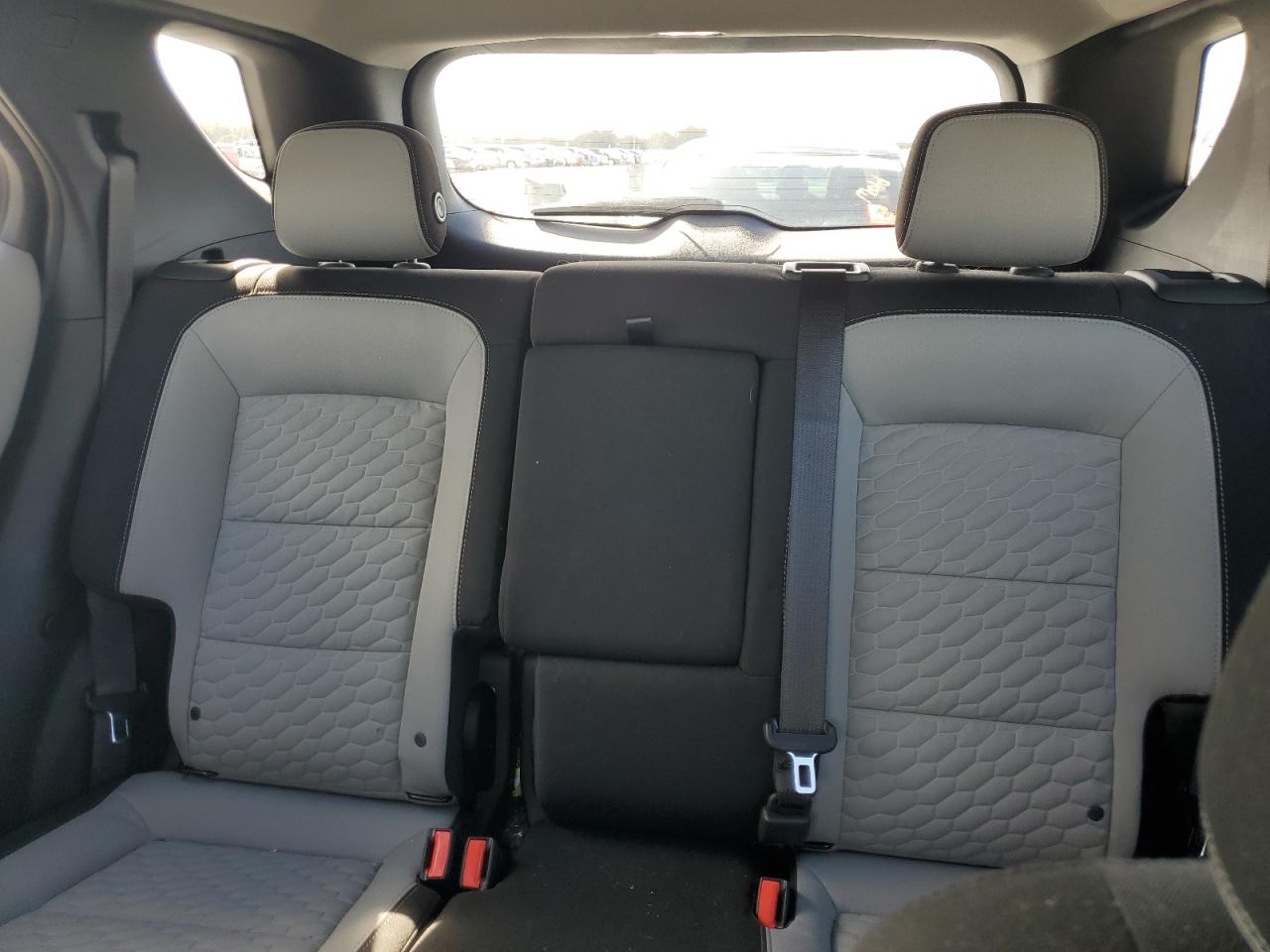 2018 Chevrolet Equinox Ls VIN: 2GNAXHEV9J6320257 Lot: 85602335