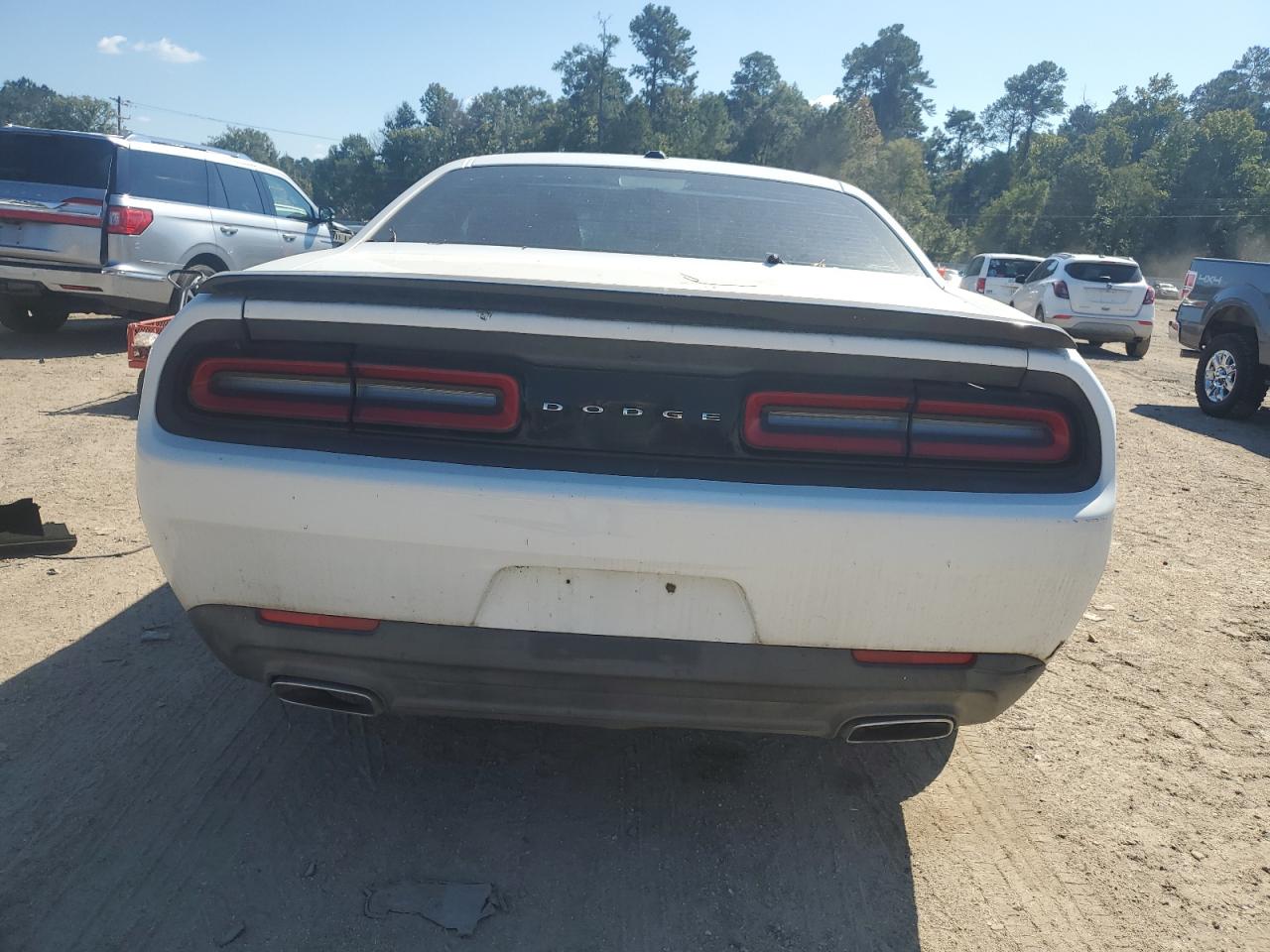 2015 Dodge Challenger Sxt VIN: 2C3CDZAG2FH703125 Lot: 82321265