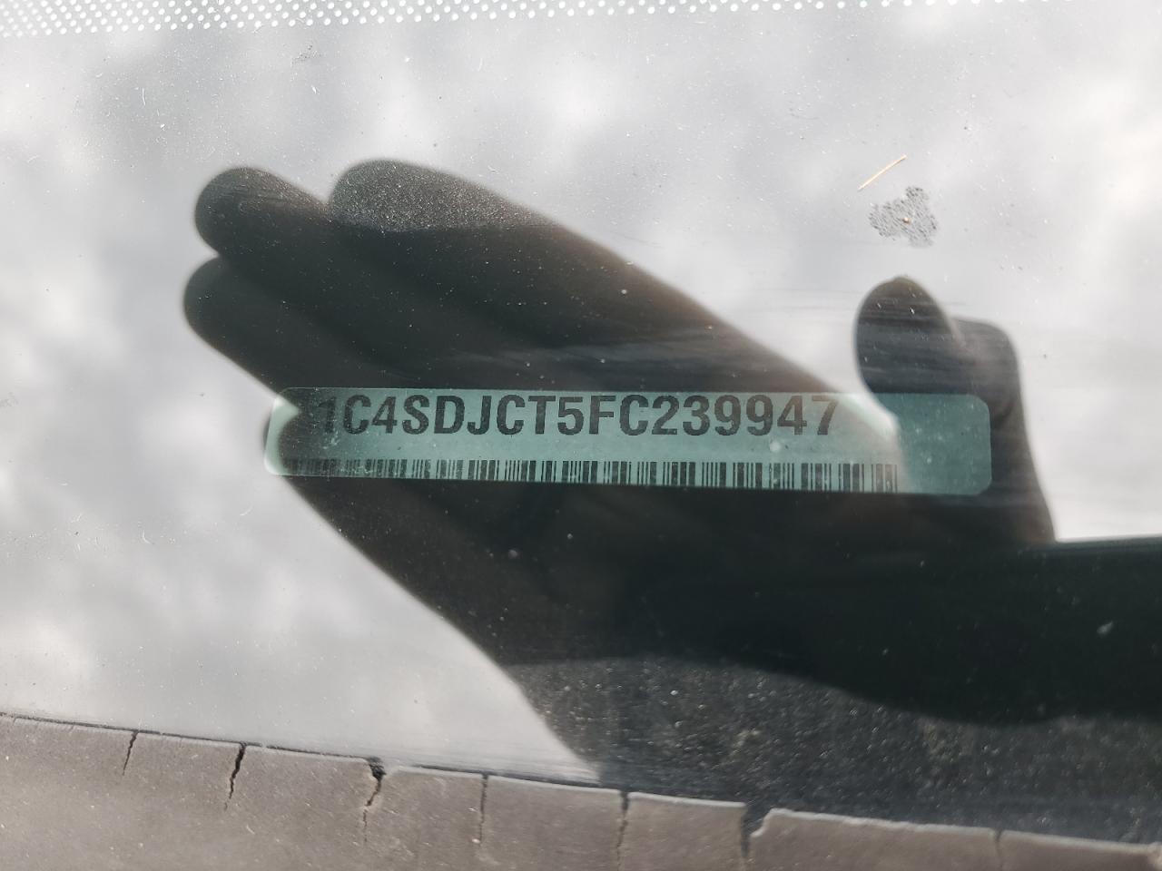 2015 Dodge Durango R/T VIN: 1C4SDJCT5FC239947 Lot: 82584065