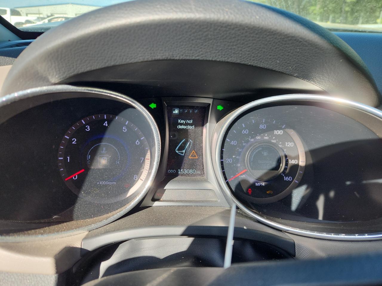 2014 Hyundai Santa Fe VIN: 5XYZU3LB3EG184054 Lot: 81757075