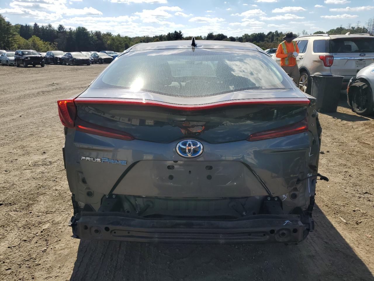 2018 Toyota Prius Prime VIN: JTDKARFP6J3101266 Lot: 82196235