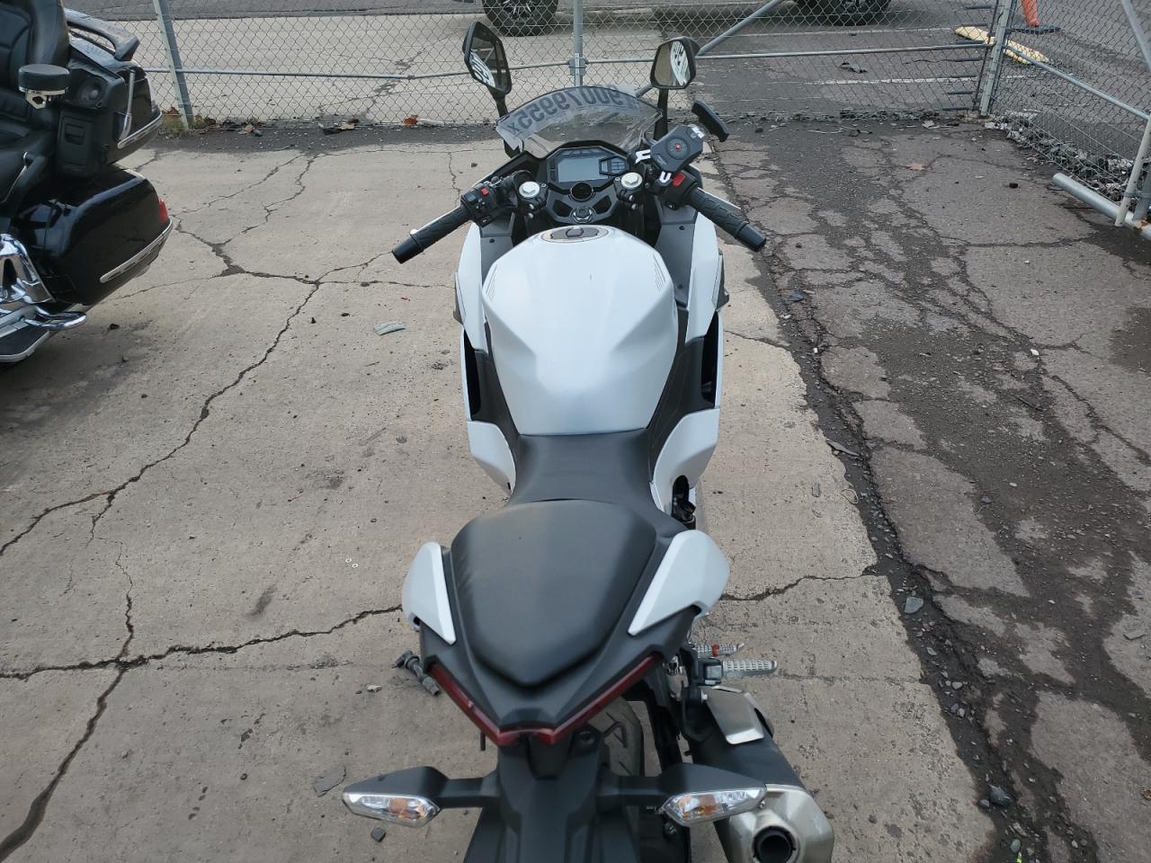 2025 Kawasaki Ex500 VIN: ML5EXGG18SDA64501 Lot: 90079955