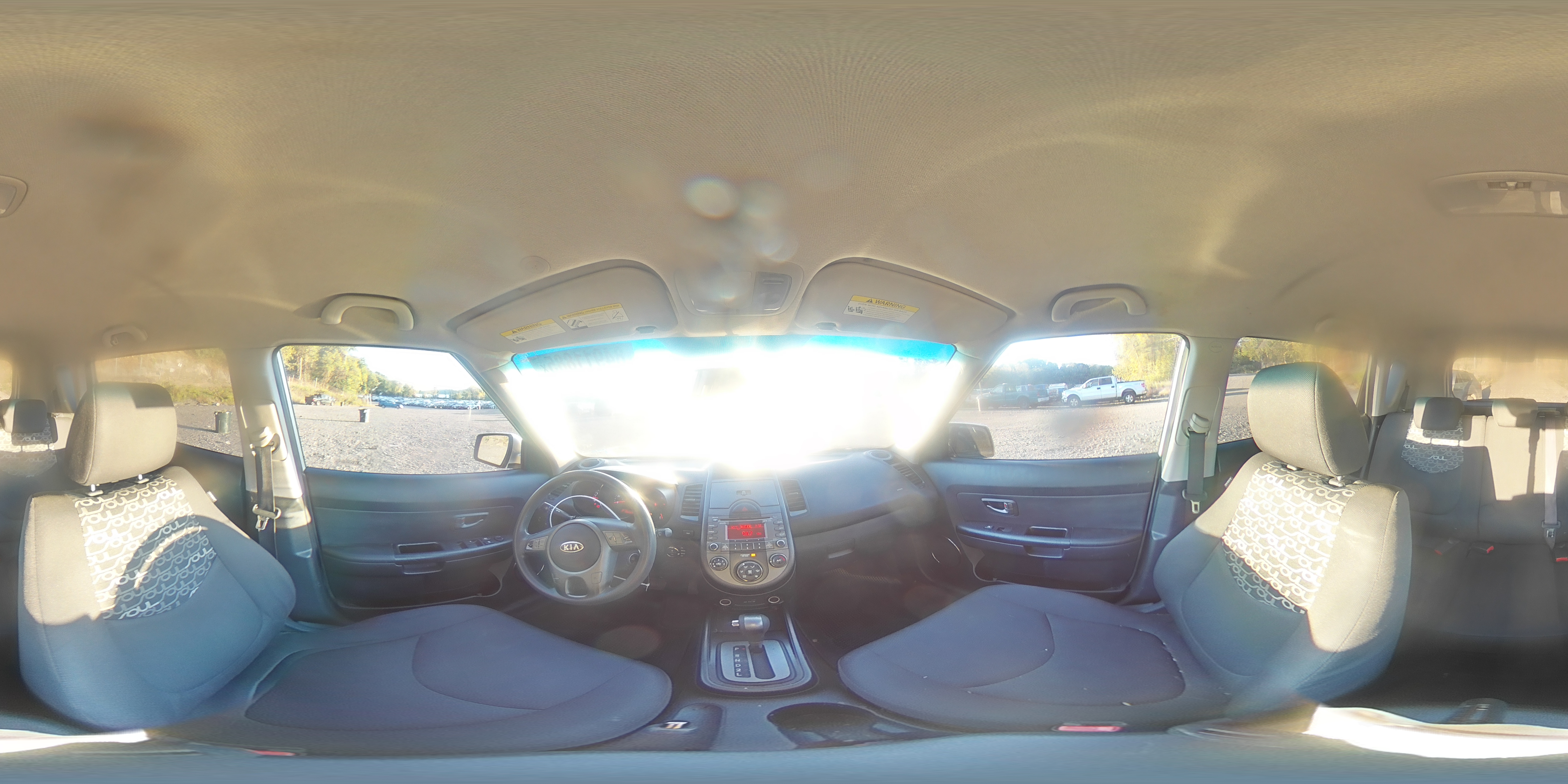 2010 Kia Soul + VIN: KNDJT2A23A7105387 Lot: 84911885