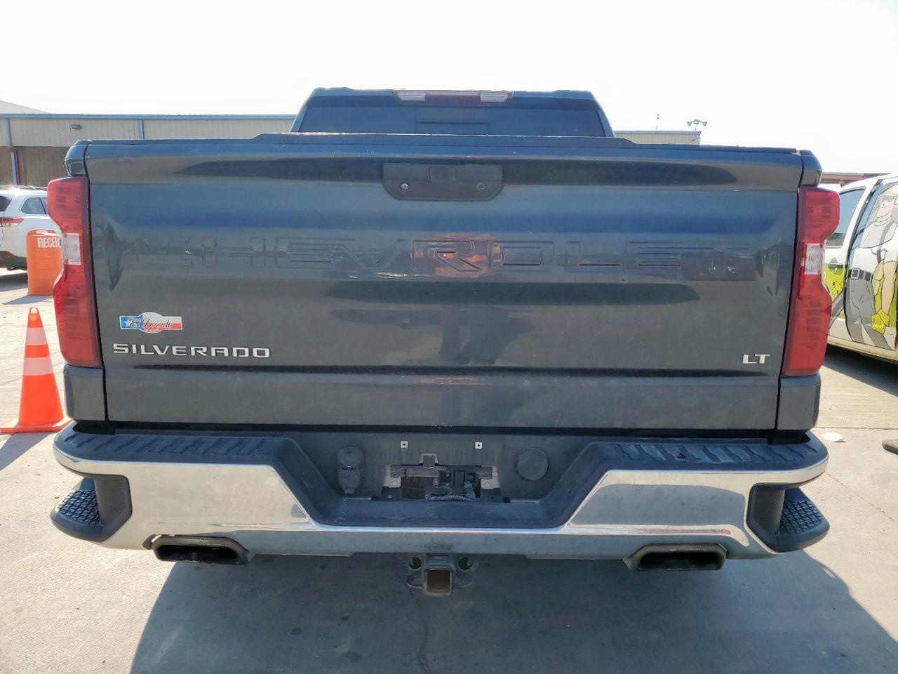 2020 Chevrolet Silverado K1500 Lt VIN: 3GCUYDEDXLG281012 Lot: 84924725