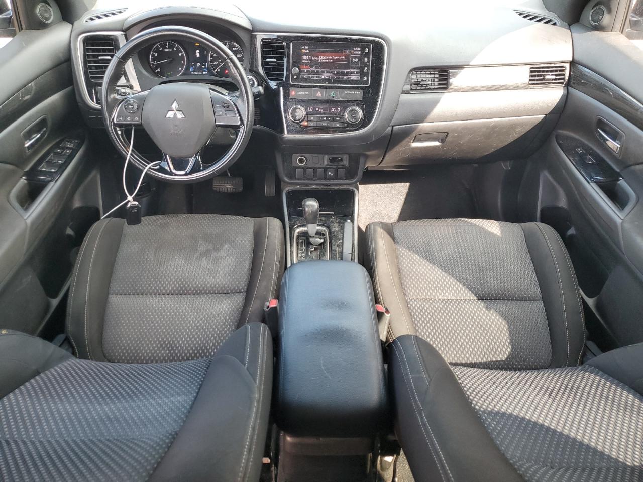 2018 Mitsubishi Outlander Se VIN: JA4AD3A38JZ034231 Lot: 84572655