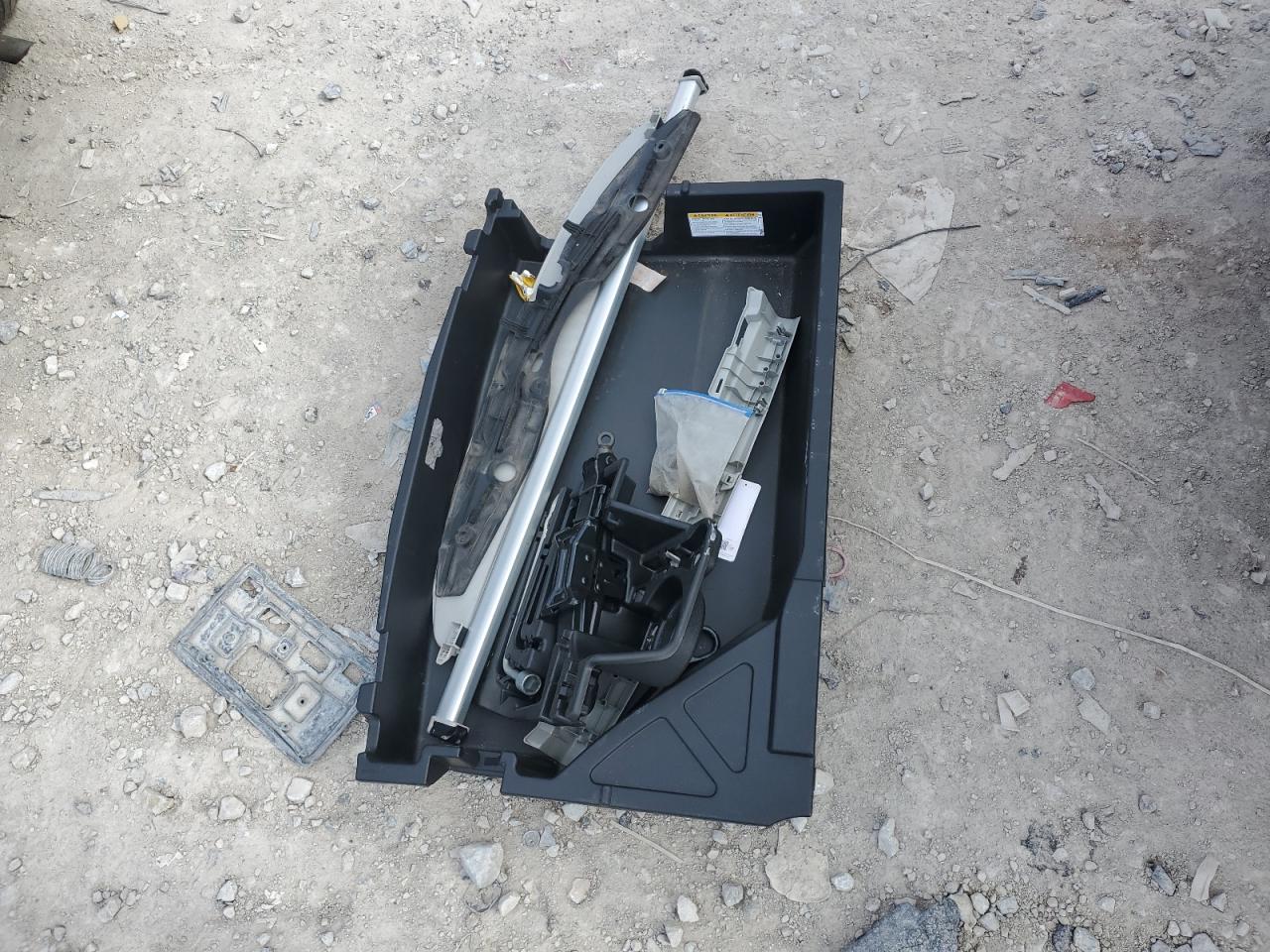 2015 Toyota Prius VIN: JTDKN3DU8F0445846 Lot: 85669005