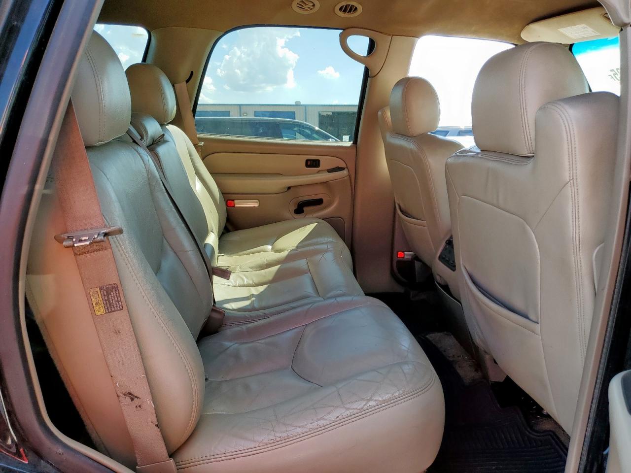 2003 Chevrolet Tahoe K1500 VIN: 1GNEK13Z63R126872 Lot: 85562125