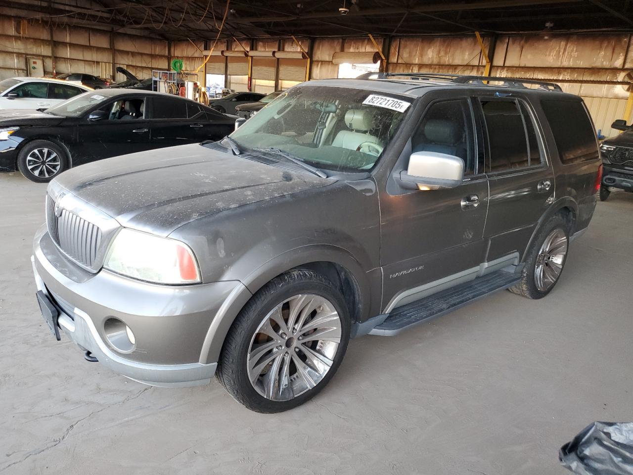 2004 Lincoln Navigator