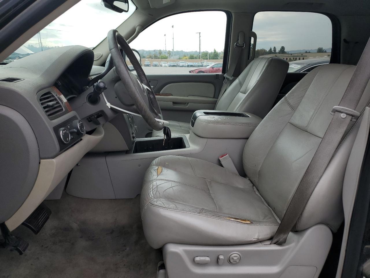 2007 GMC Yukon VIN: 1GKFK13007J398387 Lot: 82388225