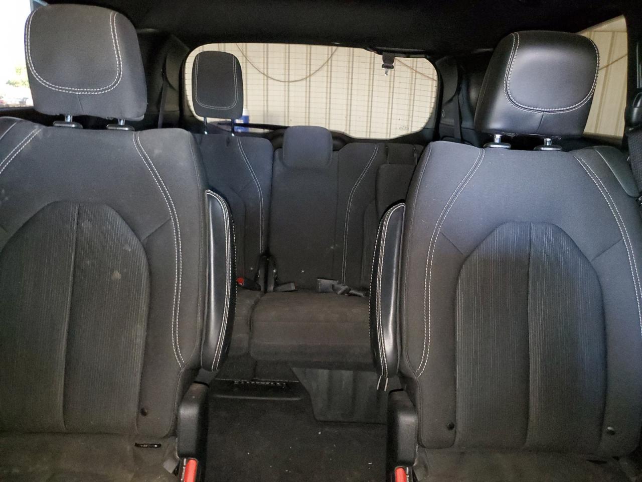 2020 Chrysler Pacifica Touring VIN: 2C4RC1FG3LR100614 Lot: 82746845