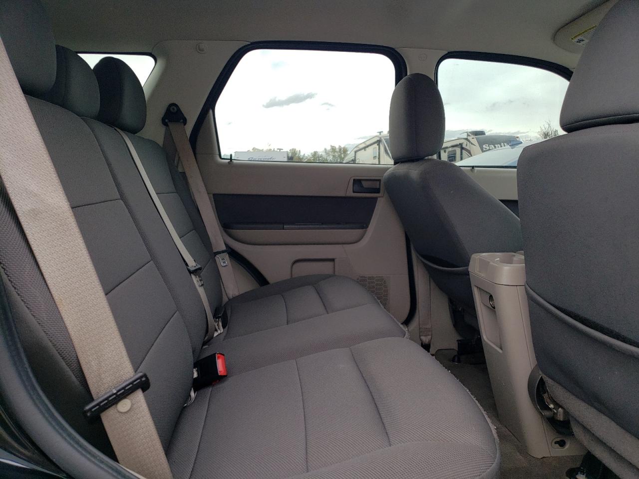 2010 Ford Escape Xlt VIN: 1FMCU0D74AKB28591 Lot: 85745475