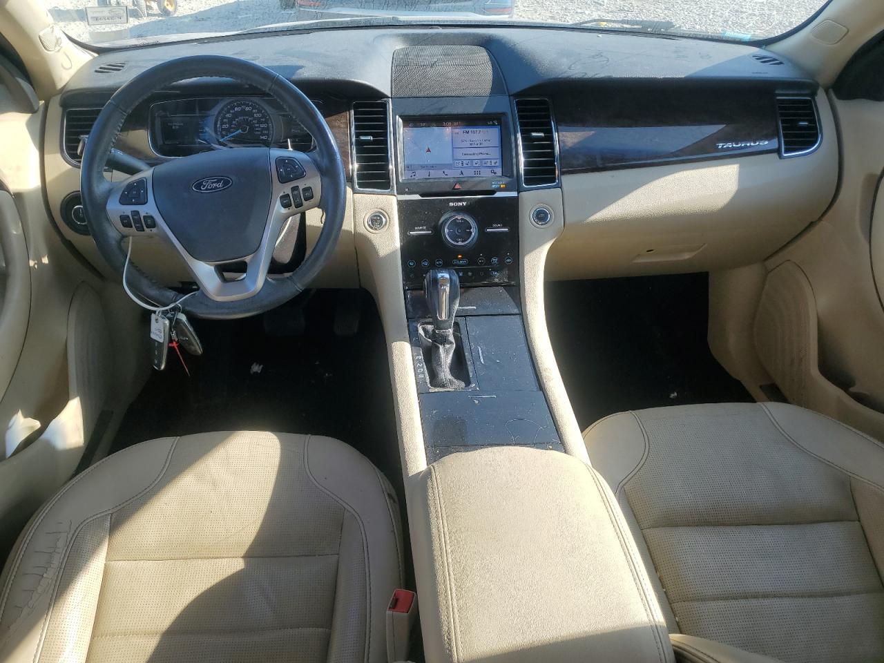 2019 Ford Taurus Limited VIN: 1FAHP2F80KG111123 Lot: 82490625