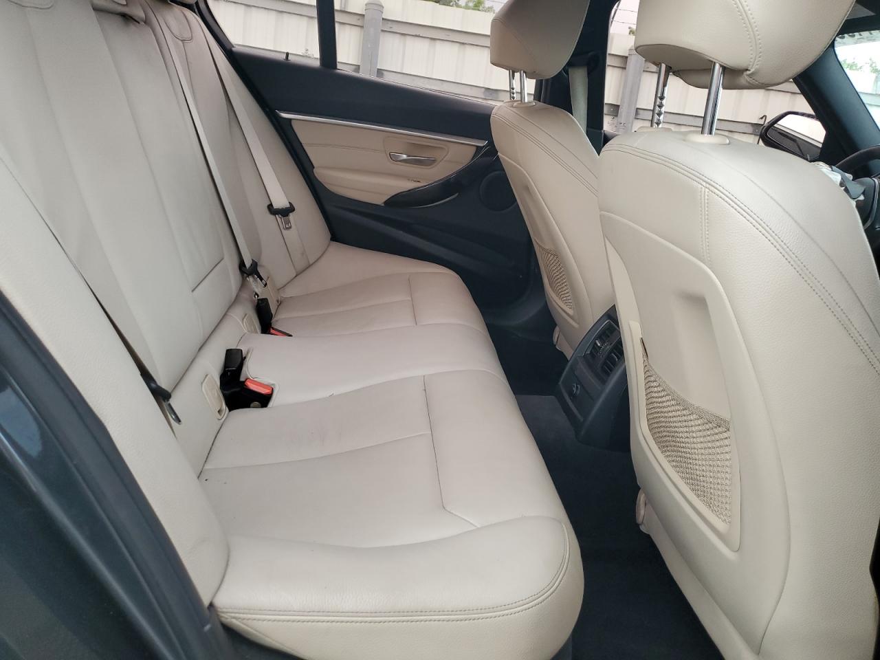 2018 BMW 330 Xi VIN: WBA8D9G57JNU70847 Lot: 82004405