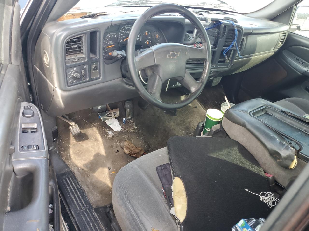 2005 Chevrolet Silverado C1500 VIN: 2GCEC19V051329357 Lot: 82290765