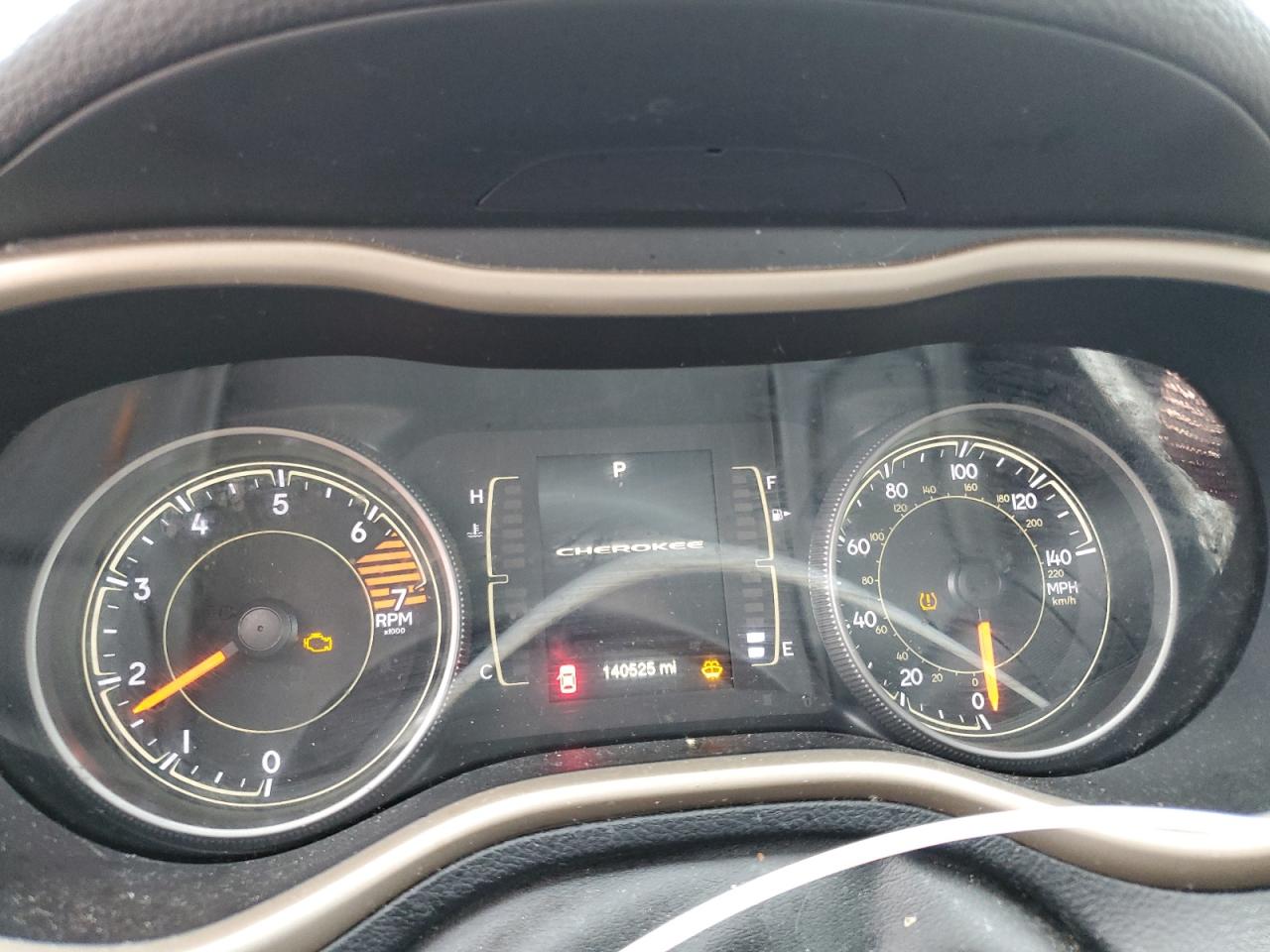 2018 Jeep Cherokee Latitude VIN: 1C4PJMCB5JD502402 Lot: 85296655