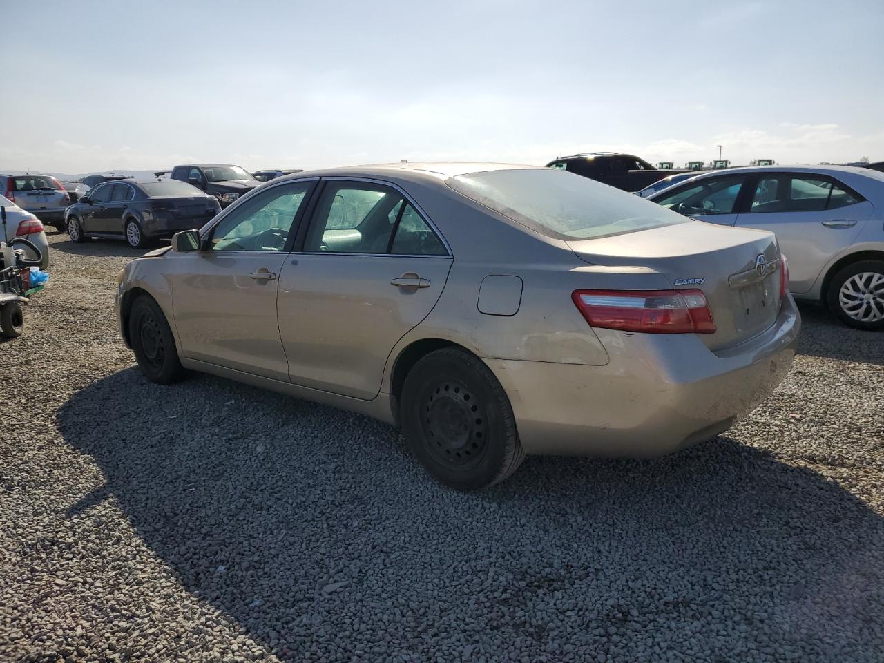 2009 Toyota Camry Base gold  gas 4T4BE46K99R062269 photo #3