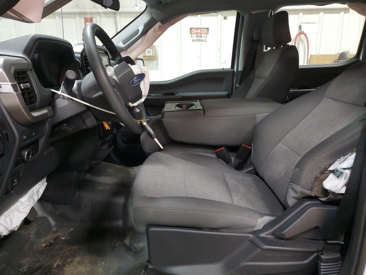 2025 Ford F150 Xl VIN: 1FTEW1LP6SKD53787 Lot: 86815575