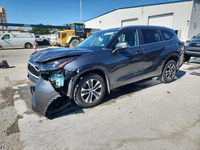 TOYOTA HIGHLANDER 2023