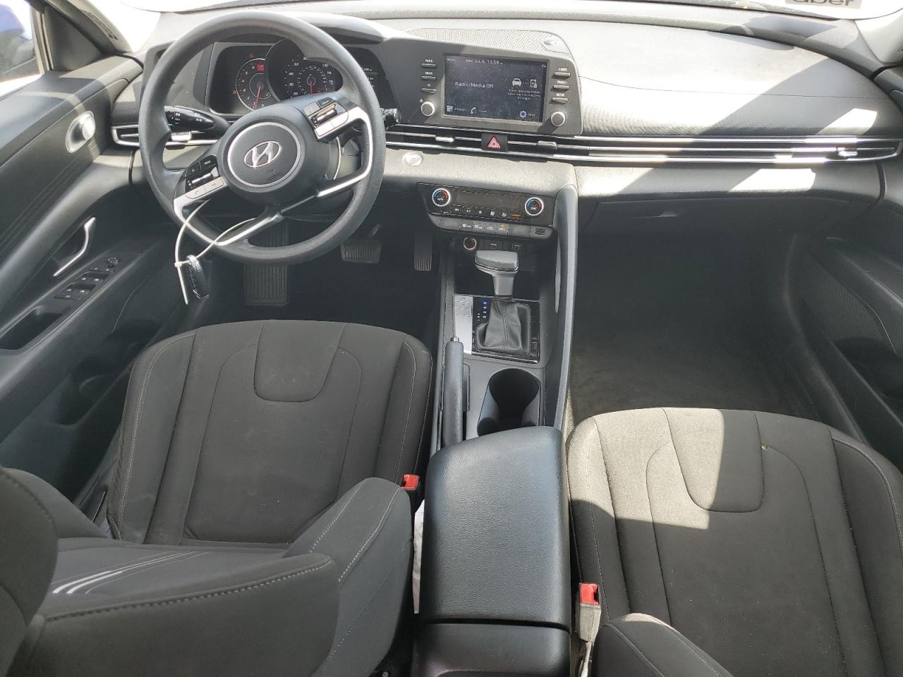 2022 Hyundai Elantra Sel VIN: KMHLM4AG8NU240252 Lot: 82341055