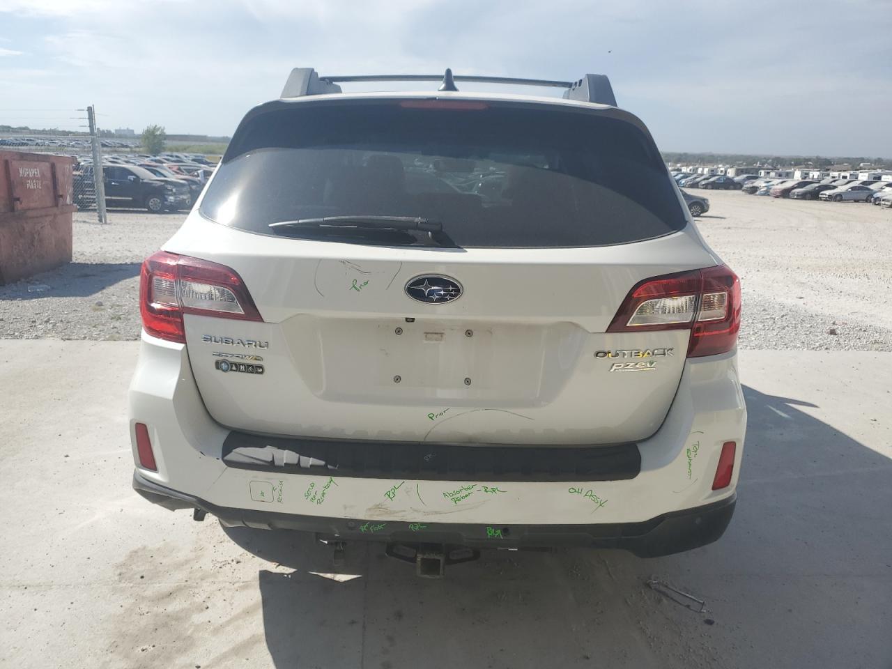 2017 Subaru Outback 2.5I Limited VIN: 4S4BSANC3H3266744 Lot: 84938765