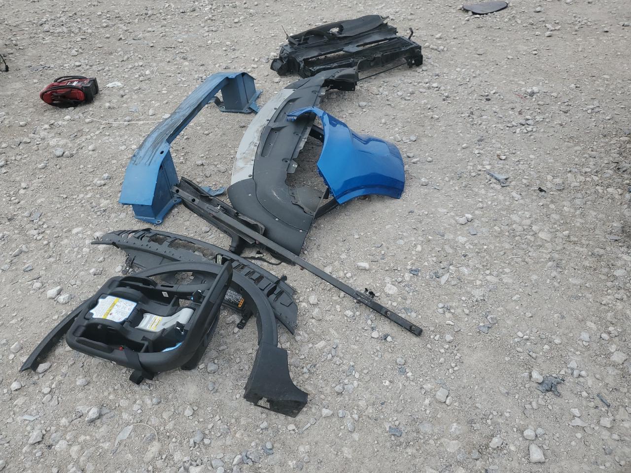 2020 Ford Escape Se Sport VIN: 1FMCU9BZXLUA53945 Lot: 83842615