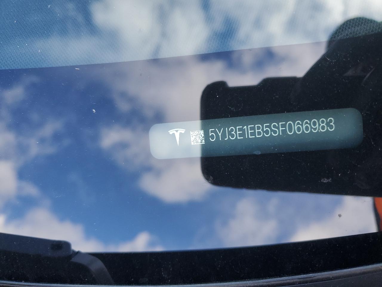 2025 Tesla Model 3 VIN: 5YJ3E1EB5SF066983 Lot: 87305695