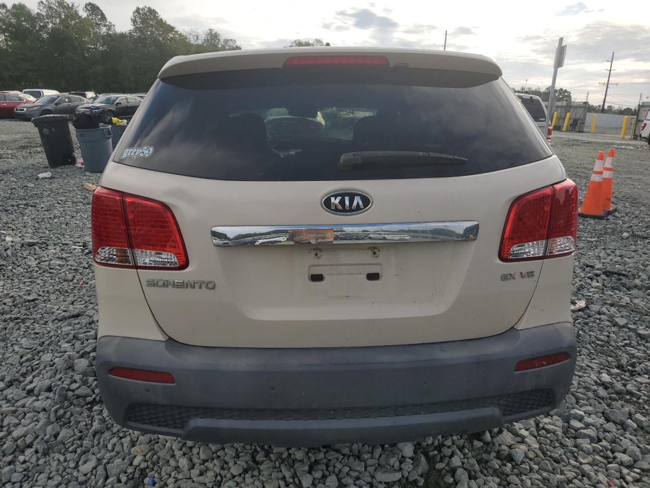 2011 Kia Sorento Ex VIN: 5XYKUDA20BG003269 Lot: 84738595