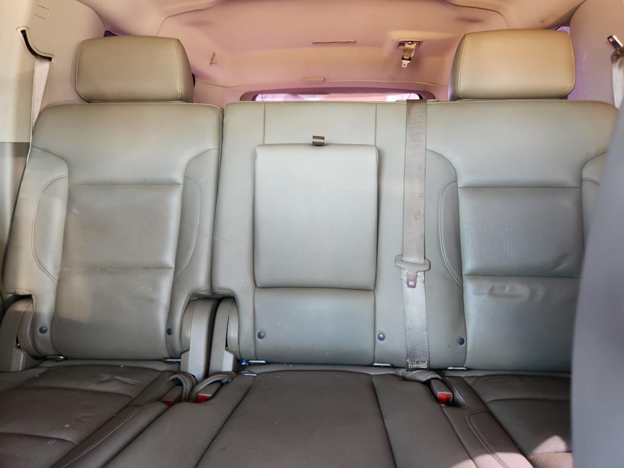 2015 Chevrolet Suburban C1500 Ltz VIN: 1GNSCKKCXFR205033 Lot: 84633725