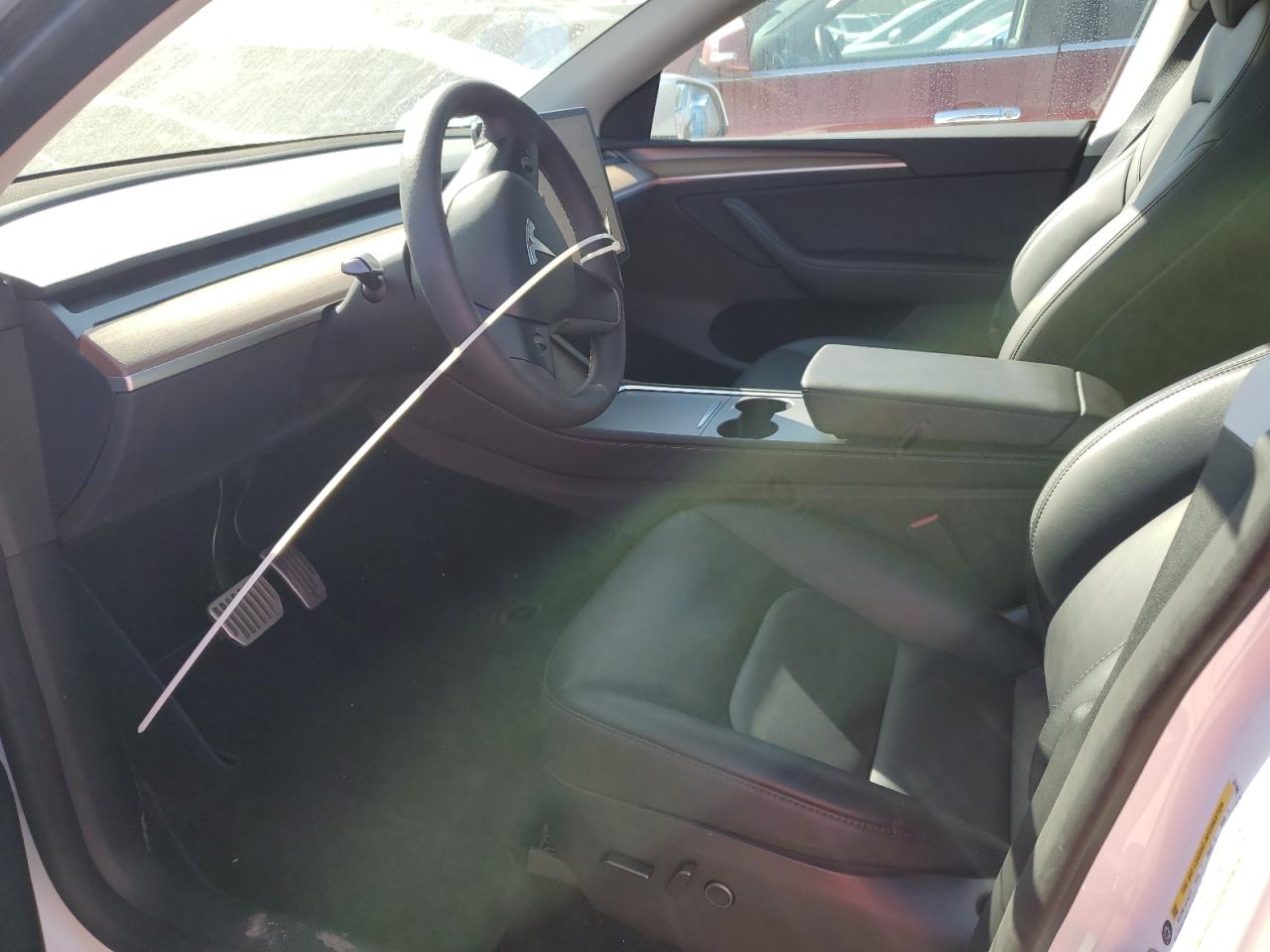 2023 Tesla Model Y VIN: 7SAYGAEE7PF877589 Lot: 87102585