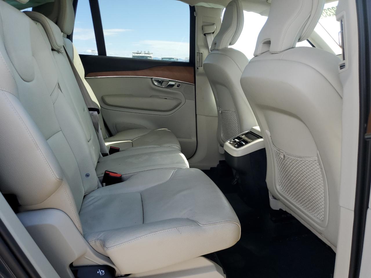 2022 Volvo Xc90 T5 Momentum VIN: YV4102CK6N1834429 Lot: 81923235