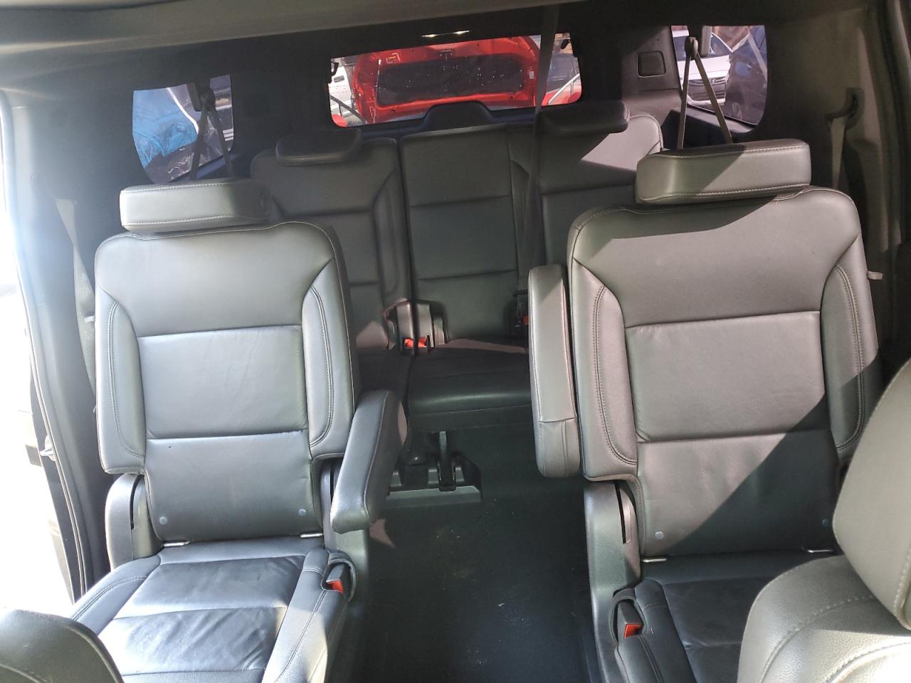 2021 Chevrolet Suburban K1500 Z71 VIN: 1GNSKDKD2MR232165 Lot: 89876925