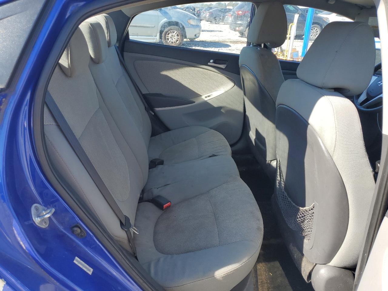 2013 Hyundai Accent Gls VIN: KMHCT4AE7DU477783 Lot: 84804275