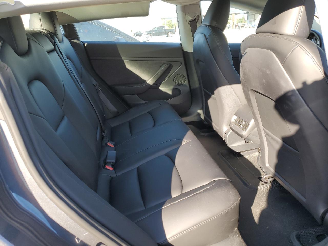 2023 Tesla Model 3 VIN: 5YJ3E1EA4PF693723 Lot: 90037275