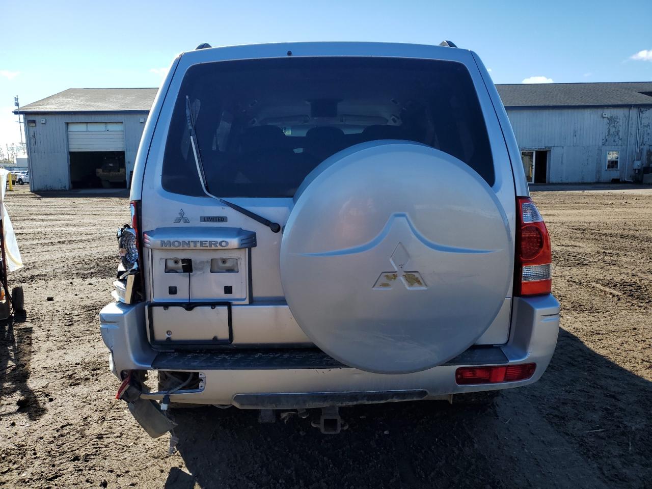 2005 Mitsubishi Montero Limited VIN: JA4MW51S75J000697 Lot: 86843015
