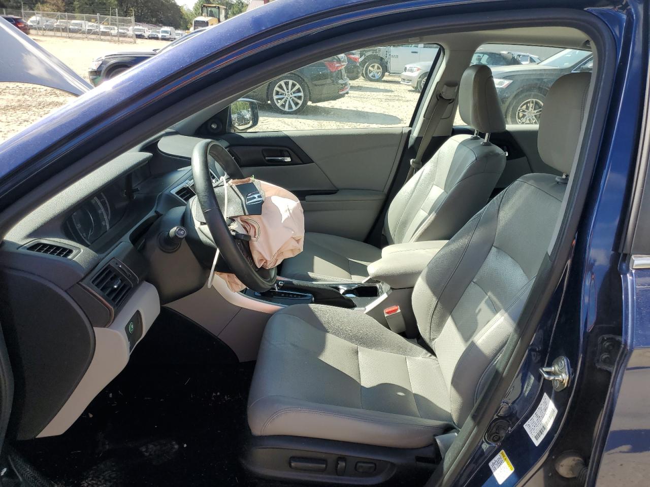 2015 Honda Accord Exl VIN: 1HGCR2F80FA105556 Lot: 85302905