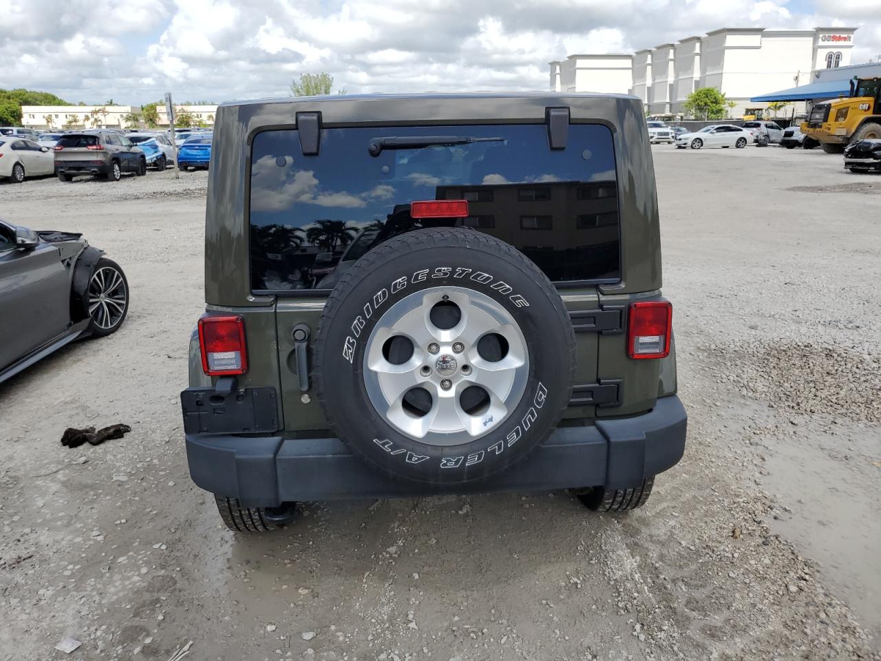 2015 Jeep Wrangler Unlimited Sahara VIN: 1C4HJWEG9FL679914 Lot: 84063765