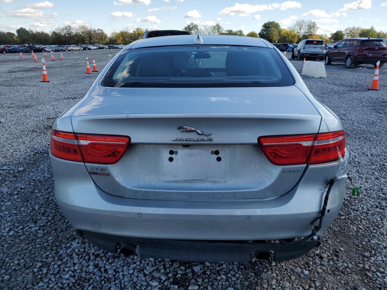2018 Jaguar Xe Premium VIN: SAJAD4FX7JCP34432 Lot: 87005015