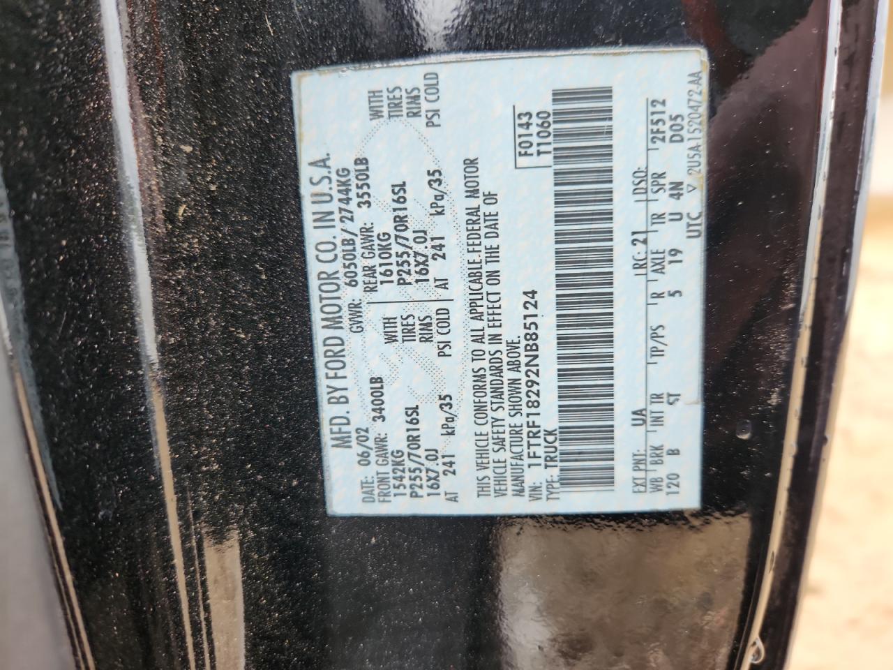 2002 Ford F150 VIN: 1FTRF18292NB85124 Lot: 90341735