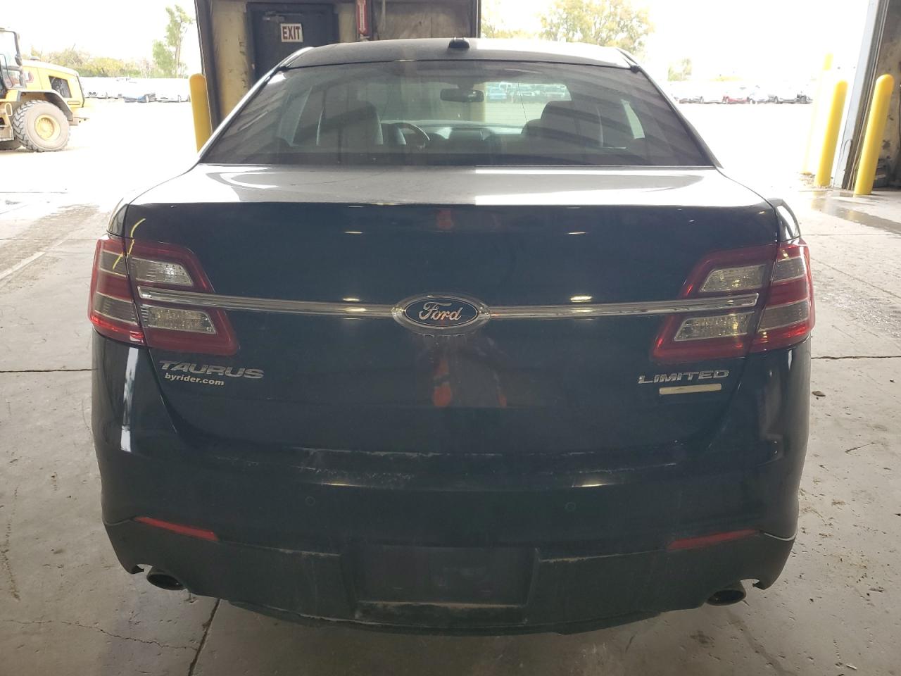 2016 Ford Taurus Limited VIN: 1FAHP2F81GG114118 Lot: 82485465