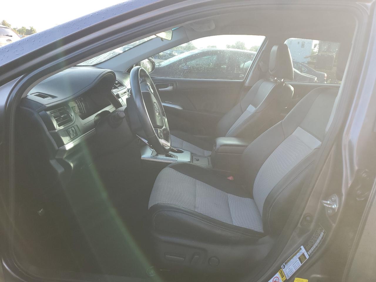 2014 Toyota Camry L VIN: 4T1BF1FK9EU466057 Lot: 84659495