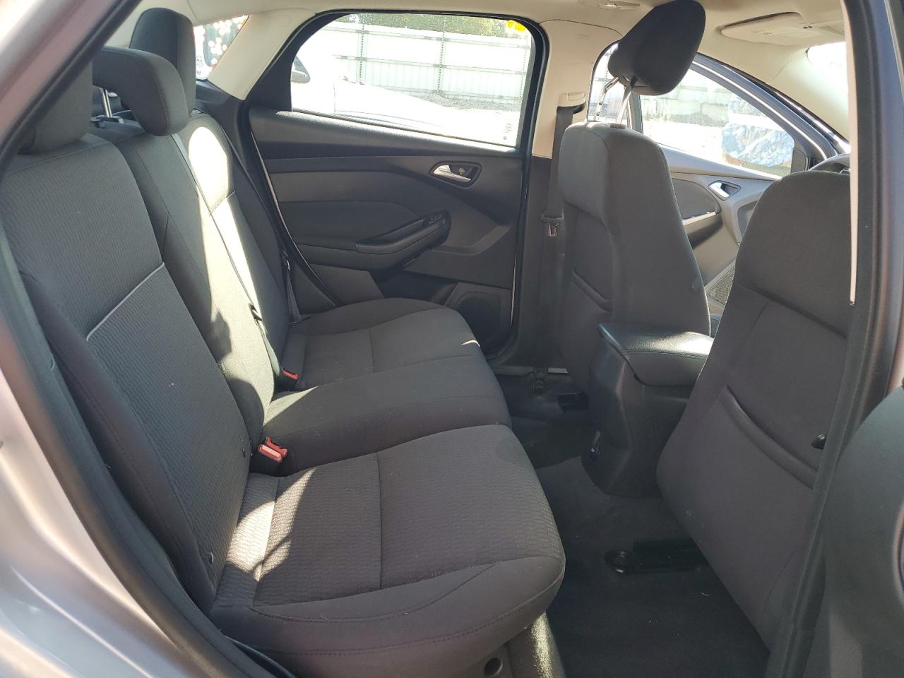 2012 Ford Focus Sel VIN: 1FAHP3H26CL186299 Lot: 82293085