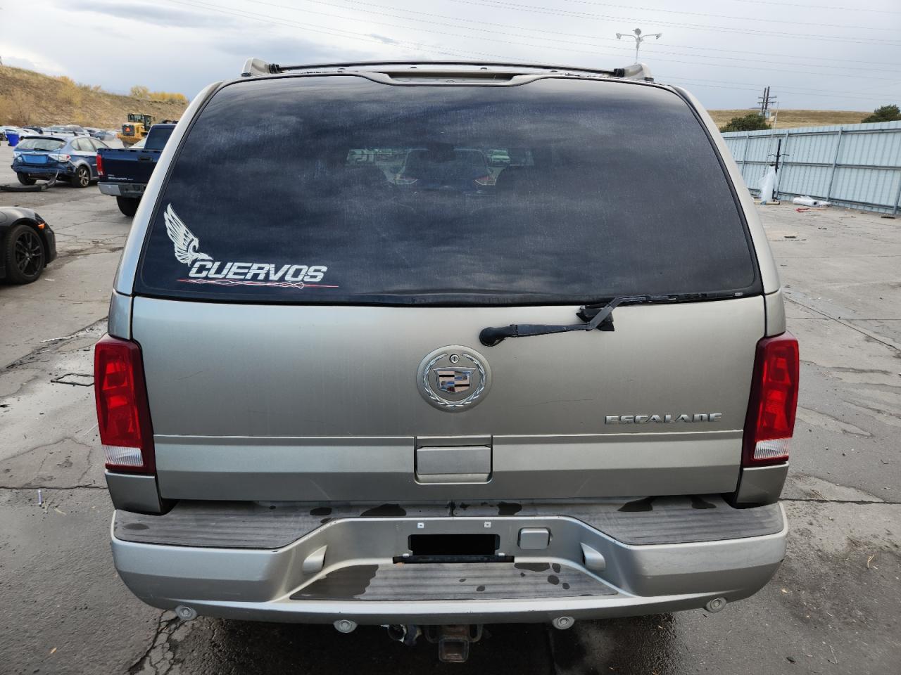 2002 Cadillac Escalade Luxury VIN: 1GYEK63N02R166148 Lot: 90056235