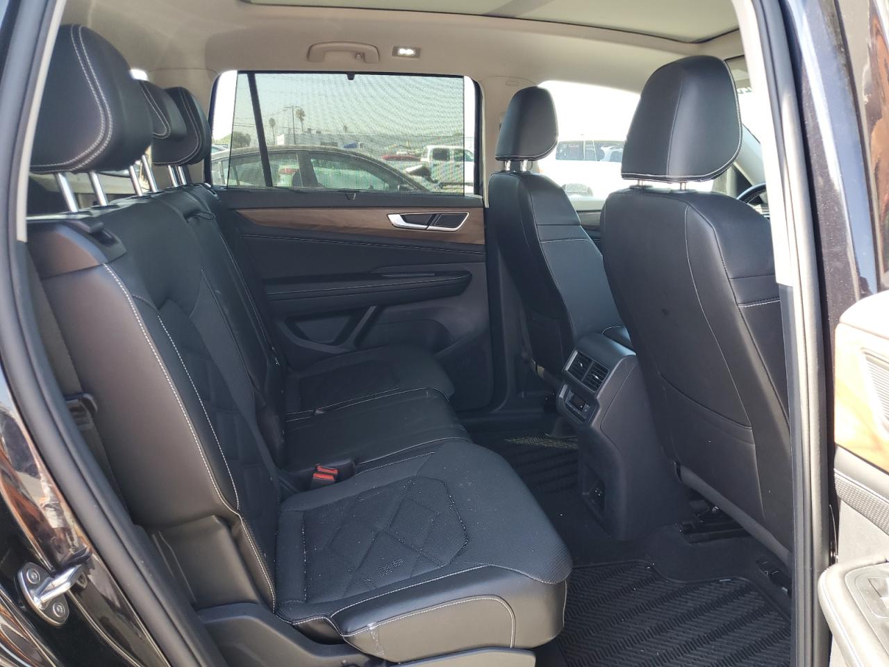 2024 Volkswagen Atlas Se VIN: 1V2JR2CA7RC501357 Lot: 82263825