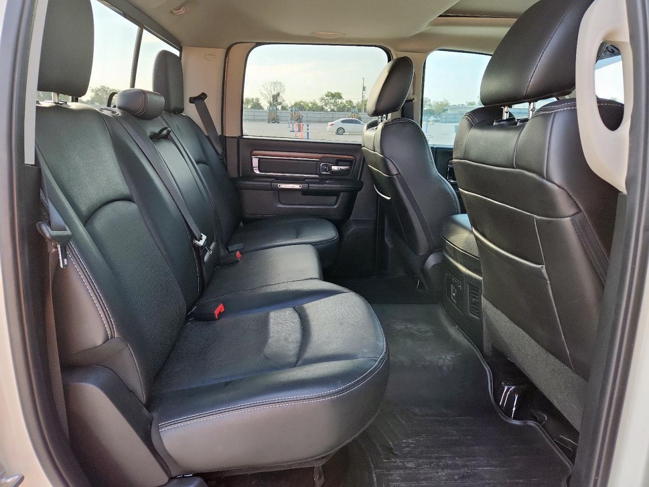 2016 Ram 1500 Laramie VIN: 1C6RR6NT4GS340860 Lot: 85734745